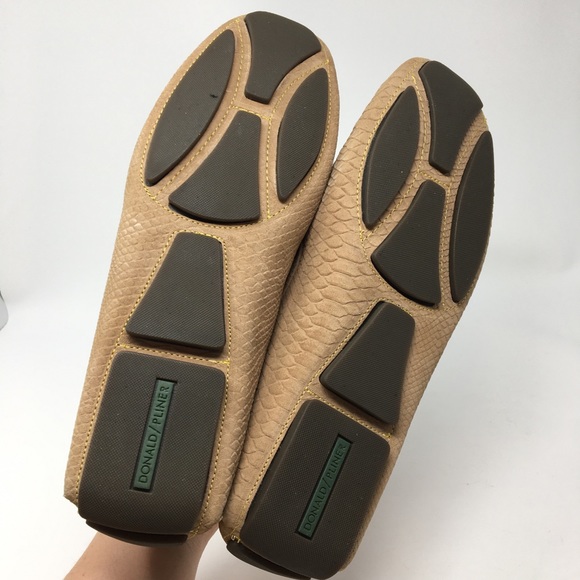 Donald J Pliner Victor Driving Style Suede Loafer - Picture 9 of 10